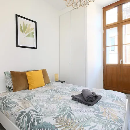 Le Riquet - 4 people - Hyper Center - Metro Appartement *