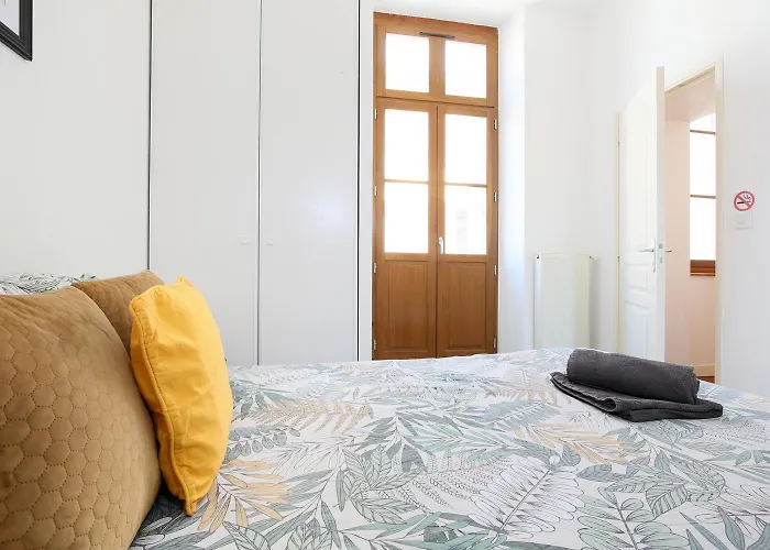 Le Riquet - 4 people - Hyper Center - Metro *